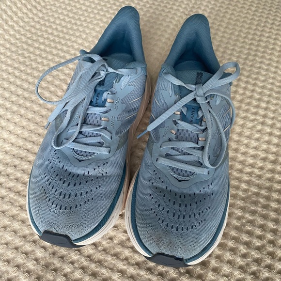 Arahi 5 hokas - Picture 2 of 8